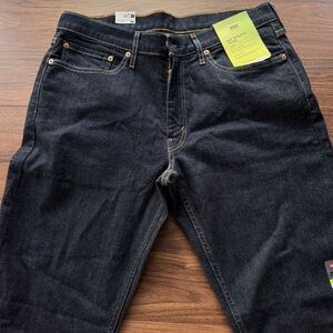 BRAND NEW Levi’s Dark Wash 541 Athletic Taper Jean 34x34